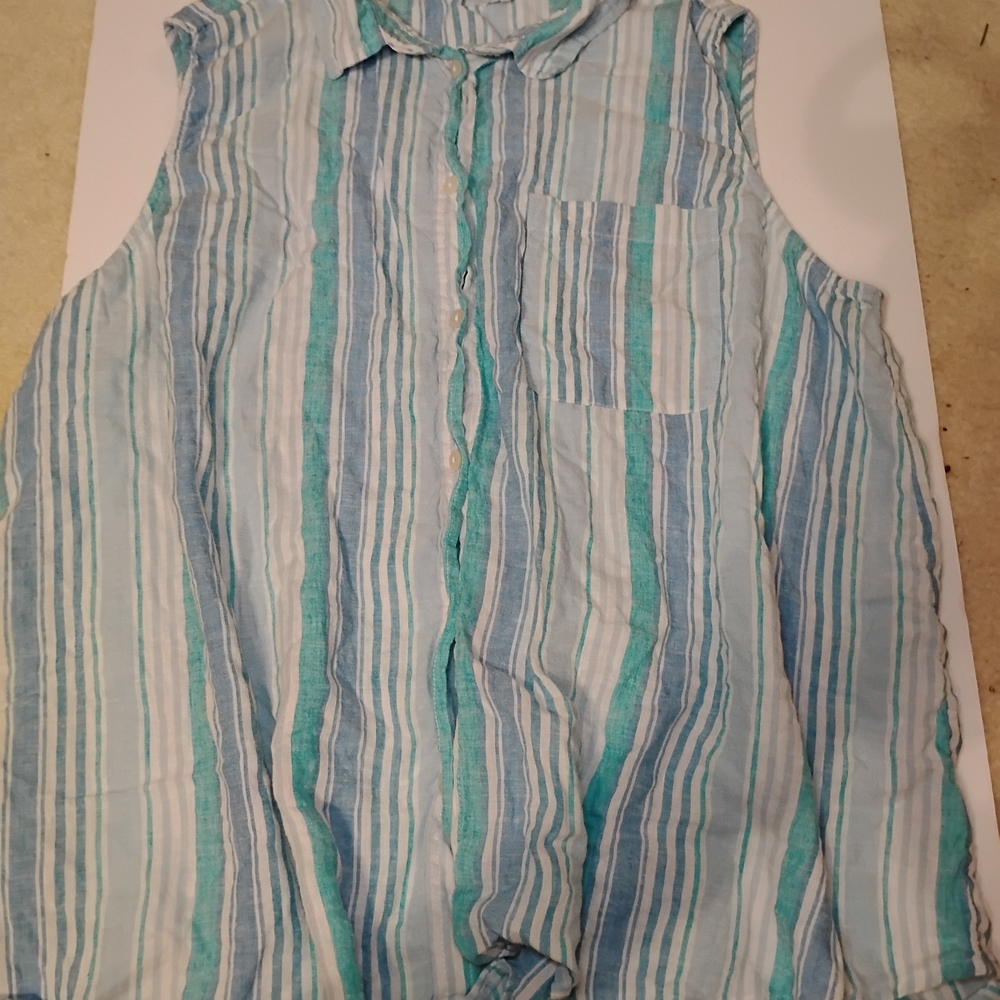 Time and Tru Multicolor Striped Button-Up Top